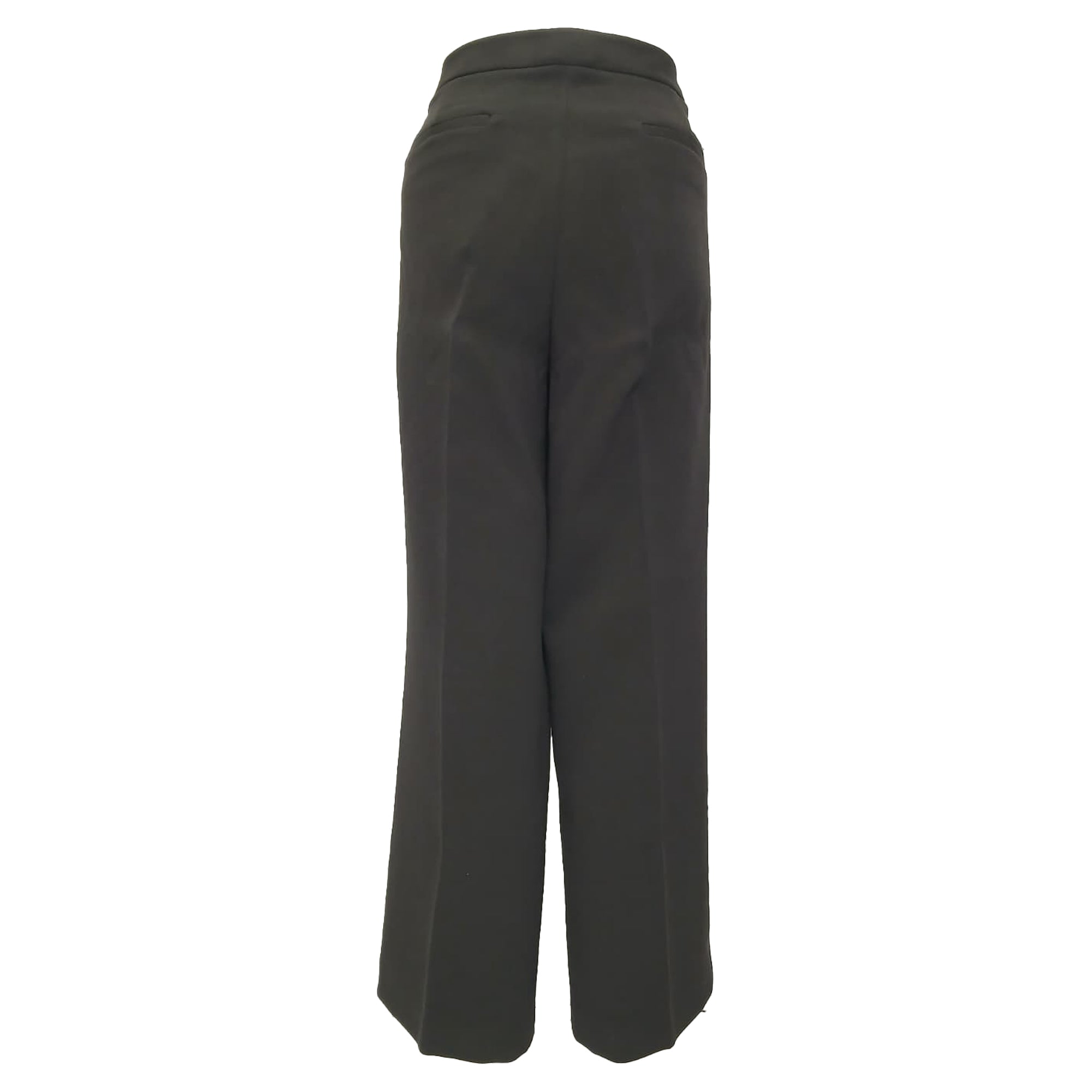 Pantalón color negro