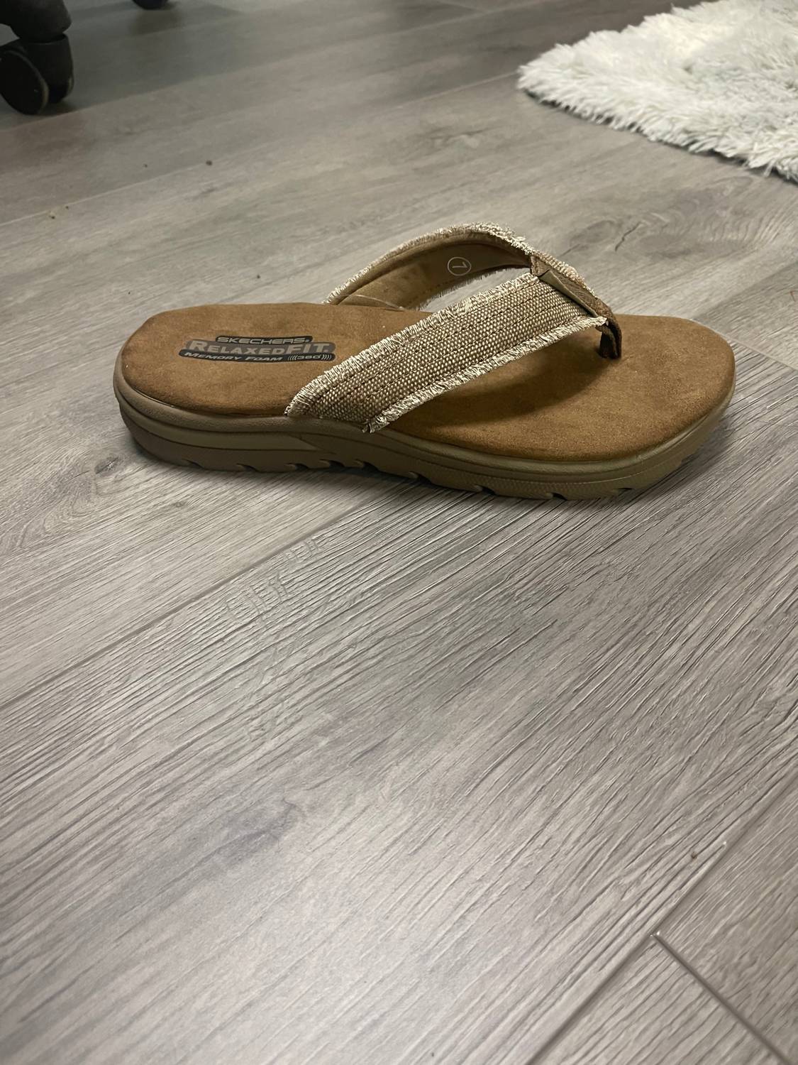 Sandalias de hombre color beige