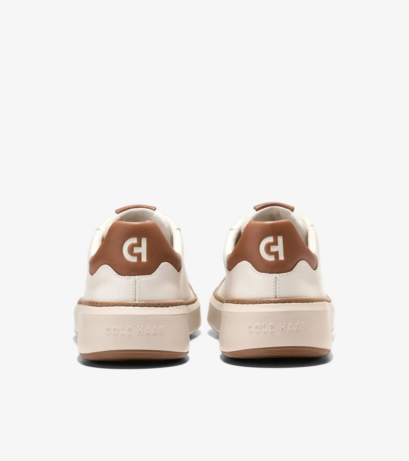 Tenis de hombre color marfil