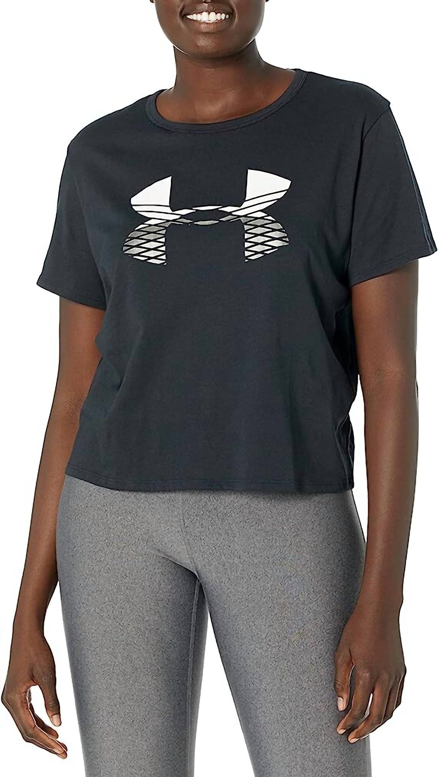 Camiseta con estampado color negro y blanco