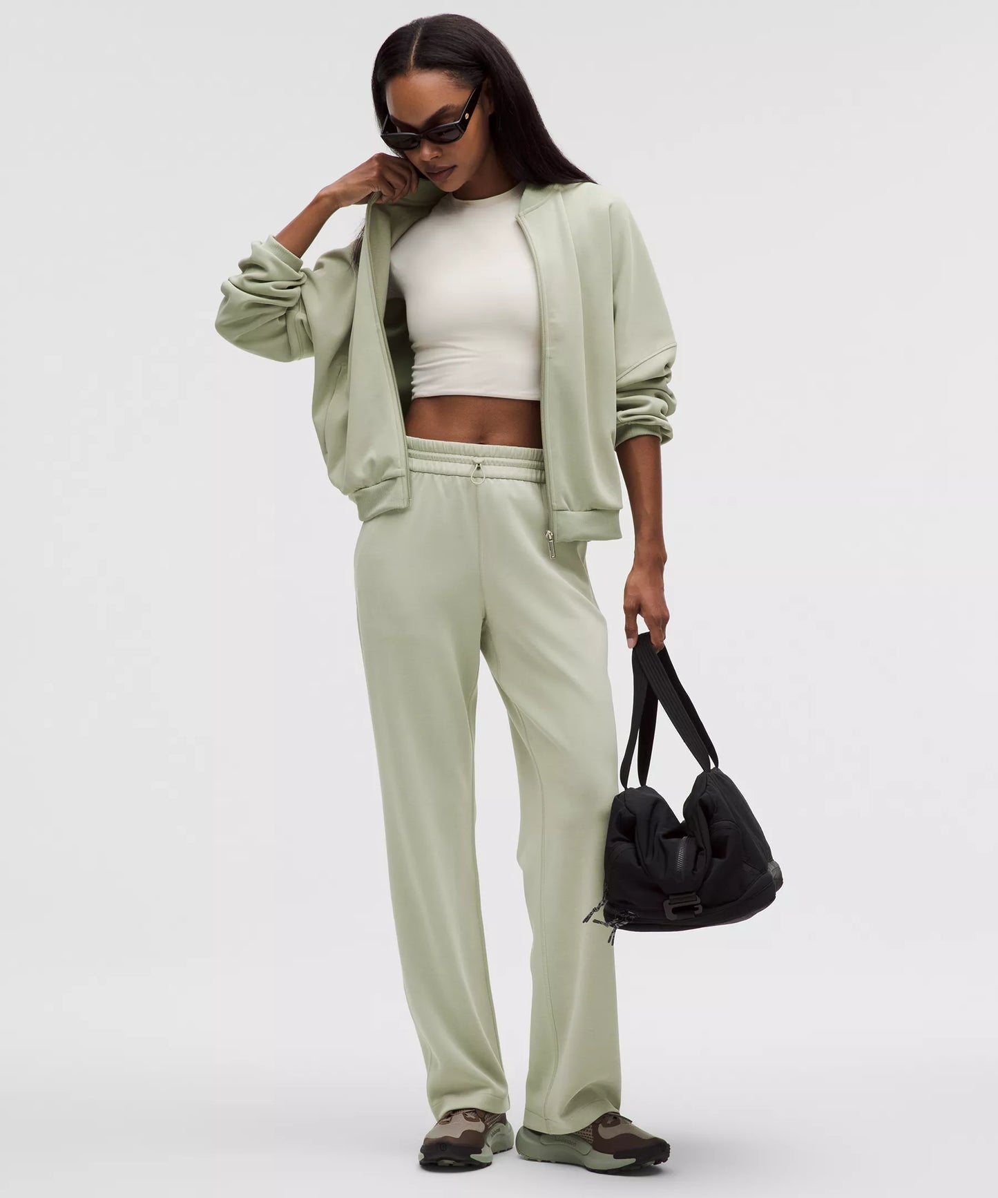 Pantalón de tiro alto