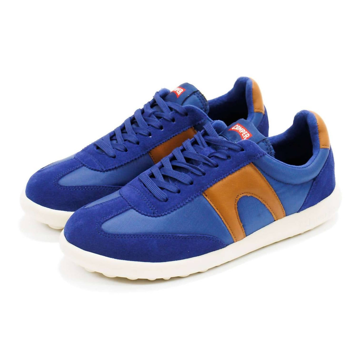 Tenis de hombre color azul