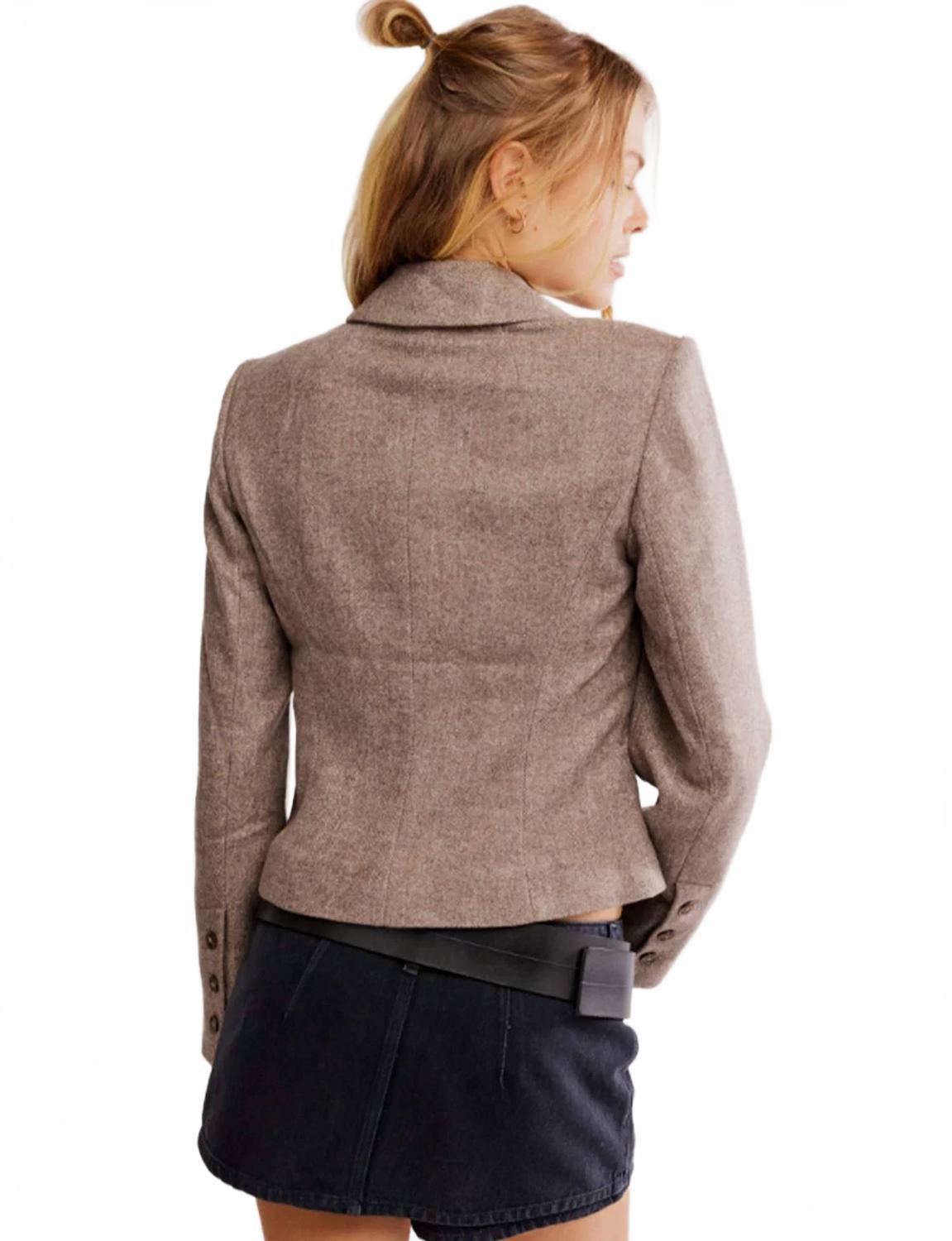 Blazer color marfil