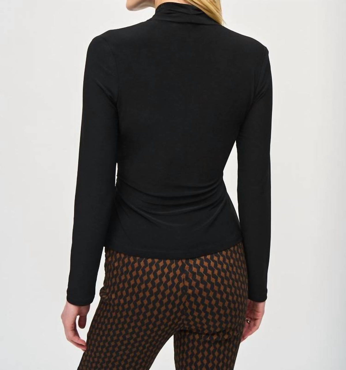 Top color negro