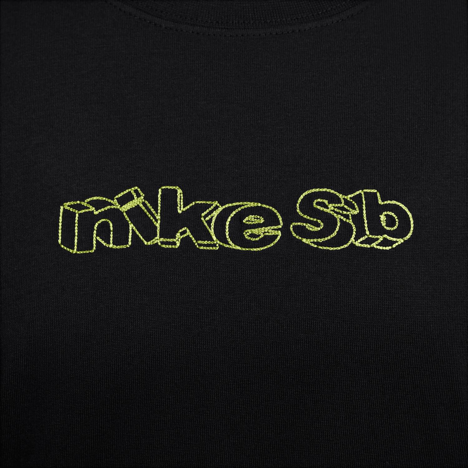 Camiseta color negro