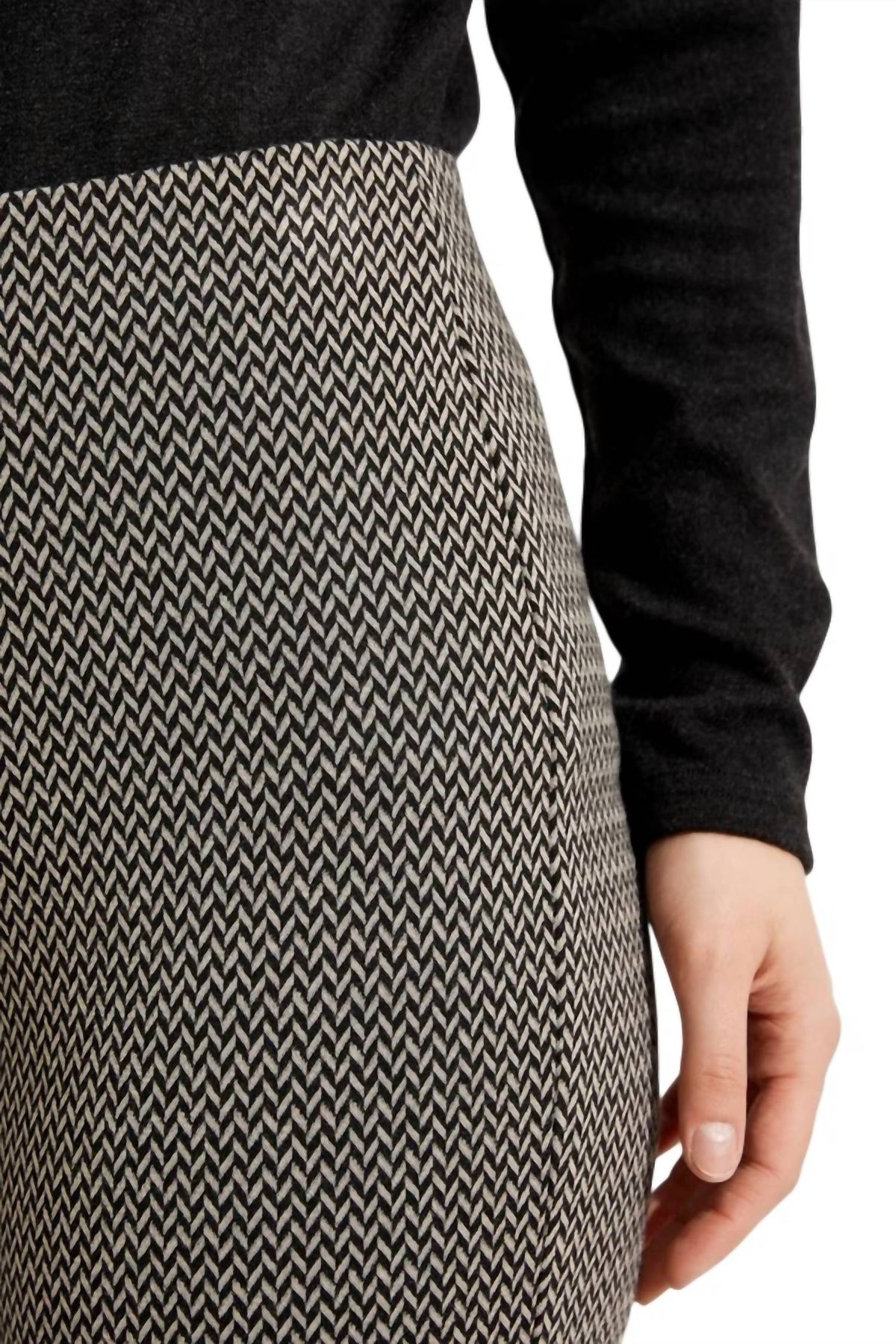 Pantalón de corte recto de tiro alto color negro y beige
