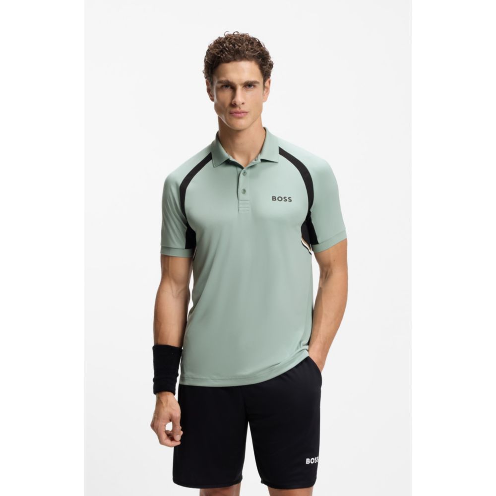 Polo de corte ajustado