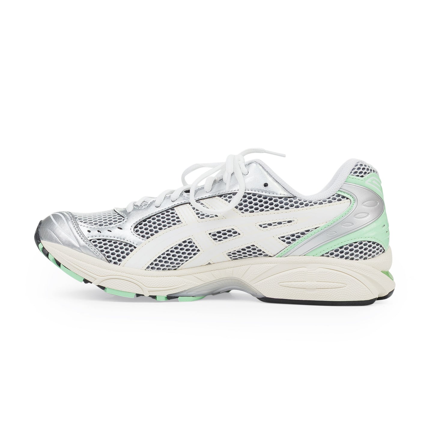 Tenis color plateado