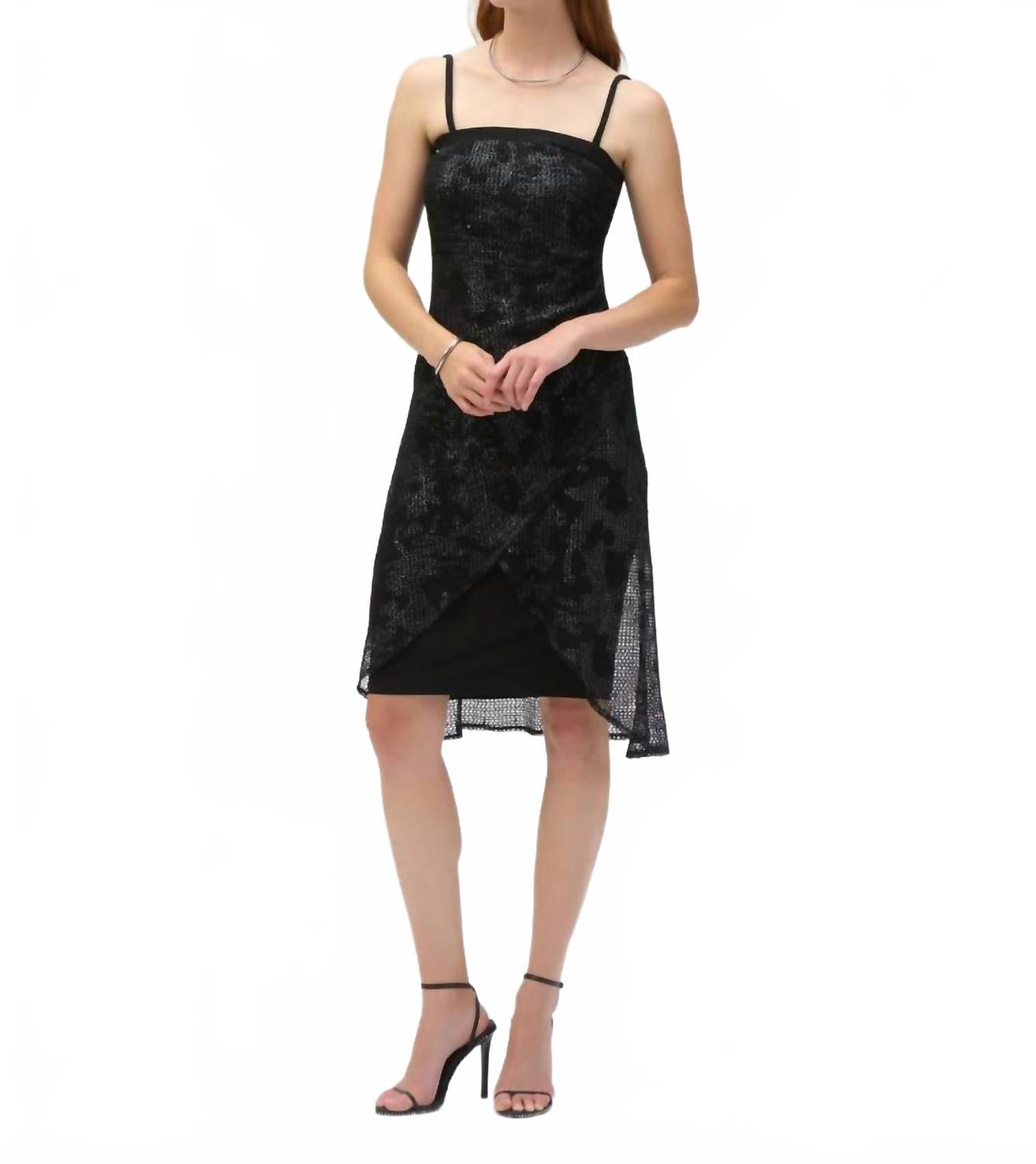Vestido color negro y plateado