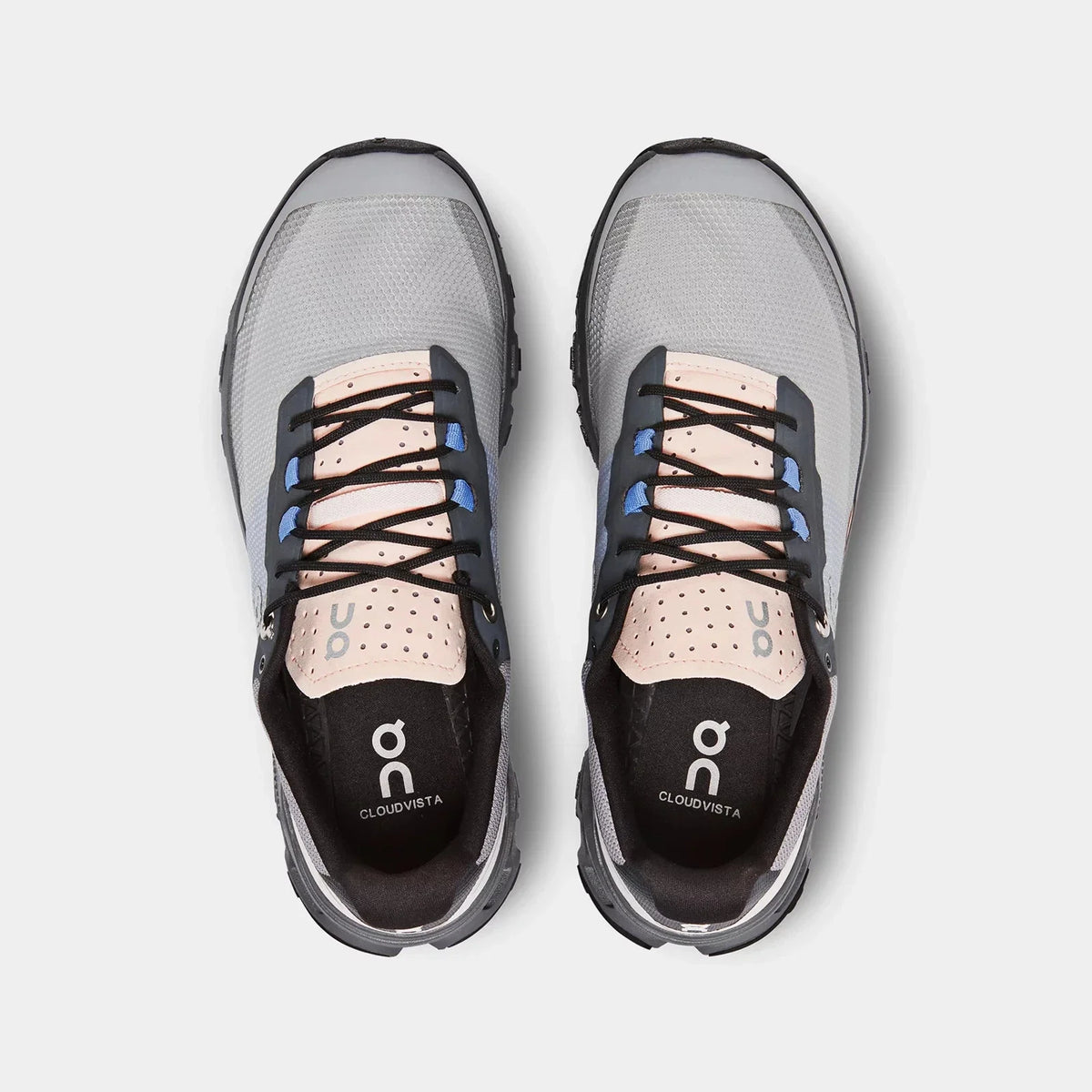 Tenis con cordones color negro