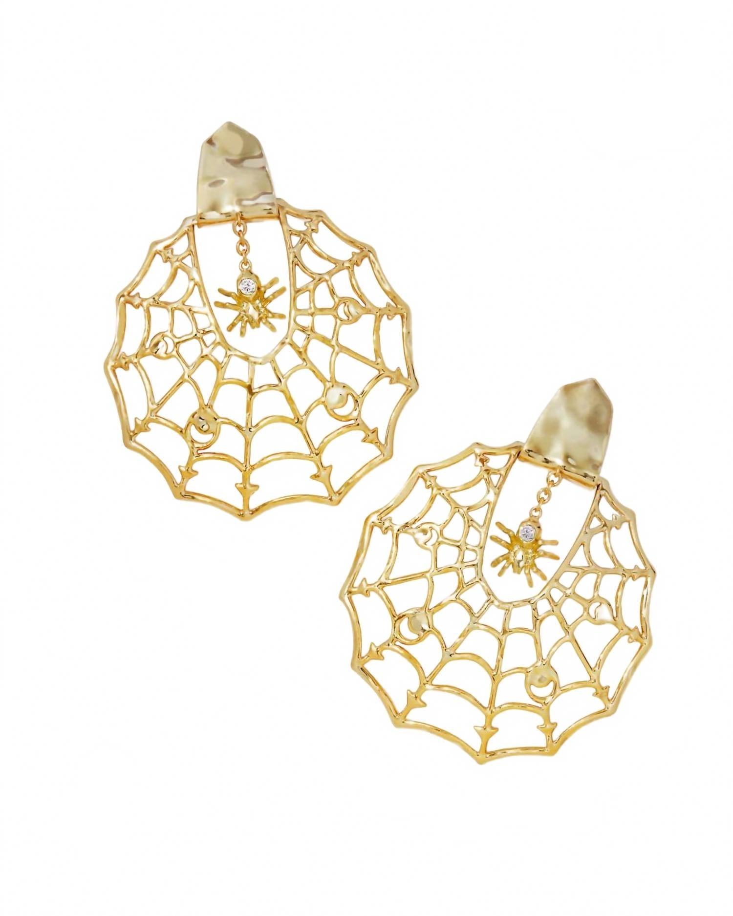 Aretes color dorado