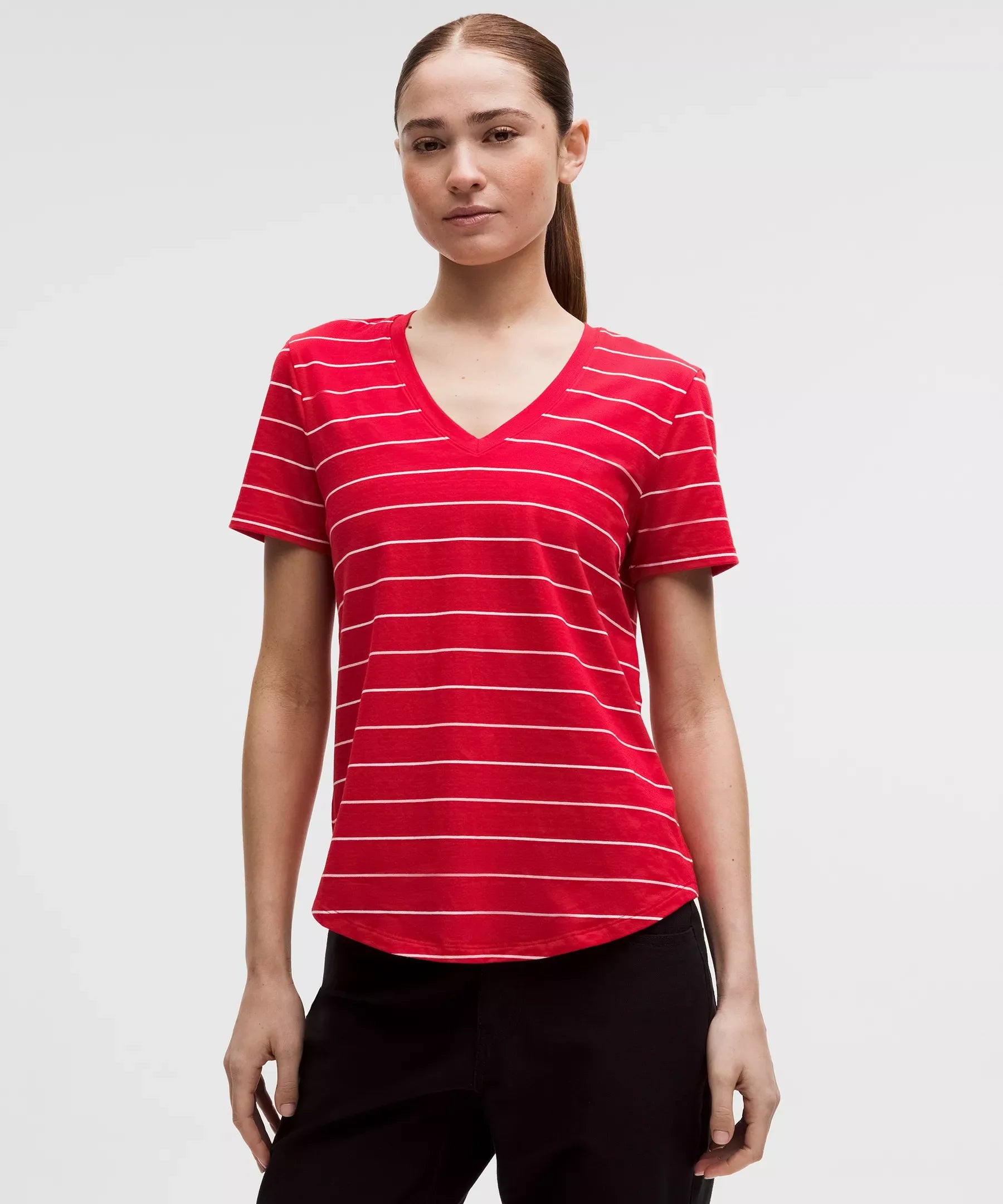 Camiseta con cuello en V