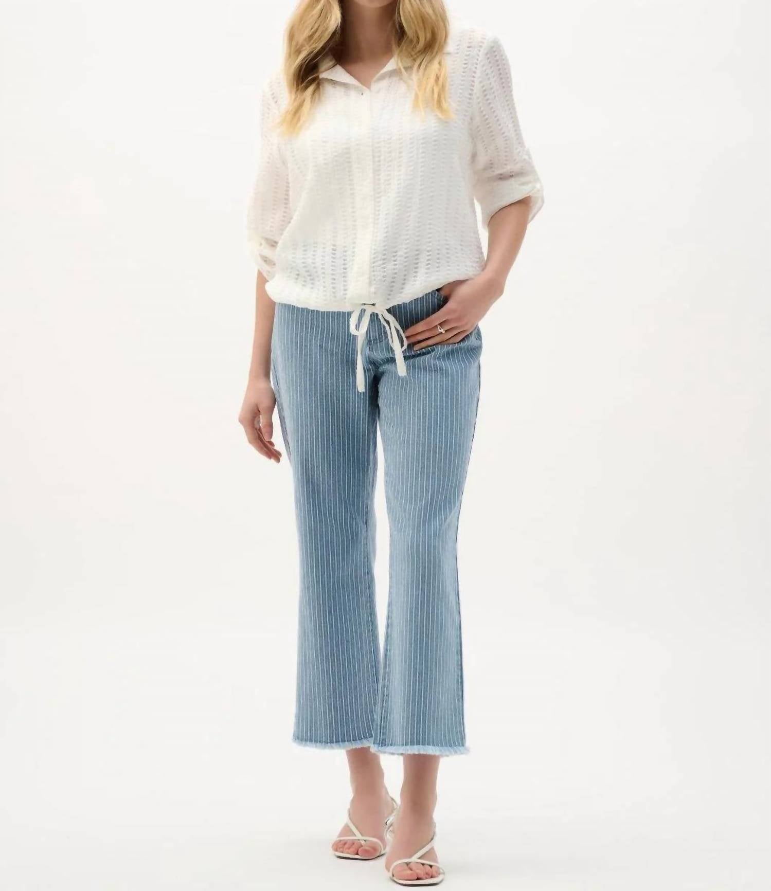 Jean a rayas color blanco y azul