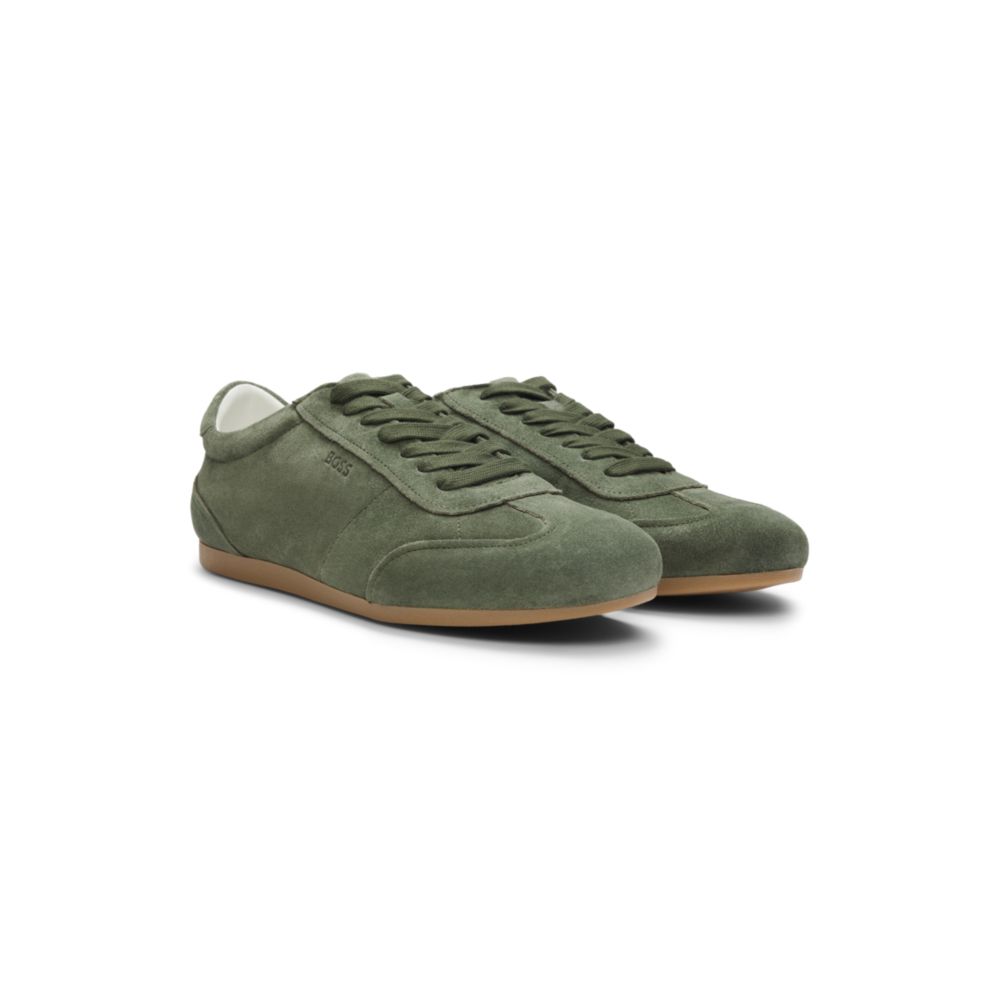 Tenis de gamuza