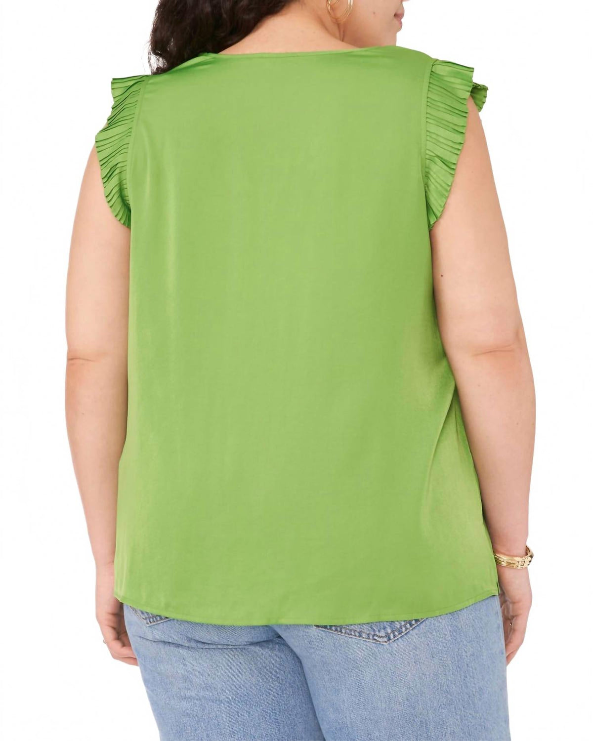 Short de manga corta con cuello en V