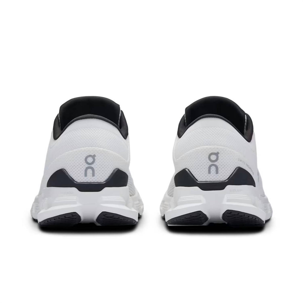Tenis para correr de mujer color negro y marfil