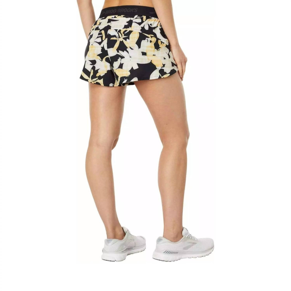Short de mujer con estampado floral color negro