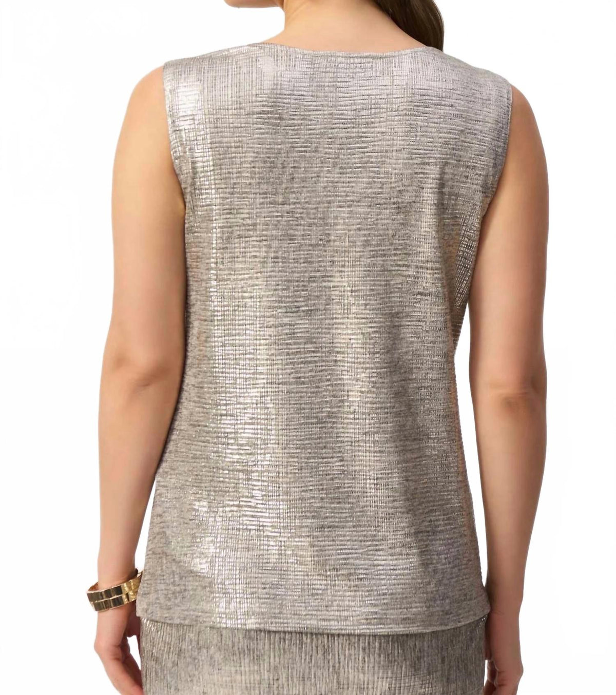 Top color beige y dorado