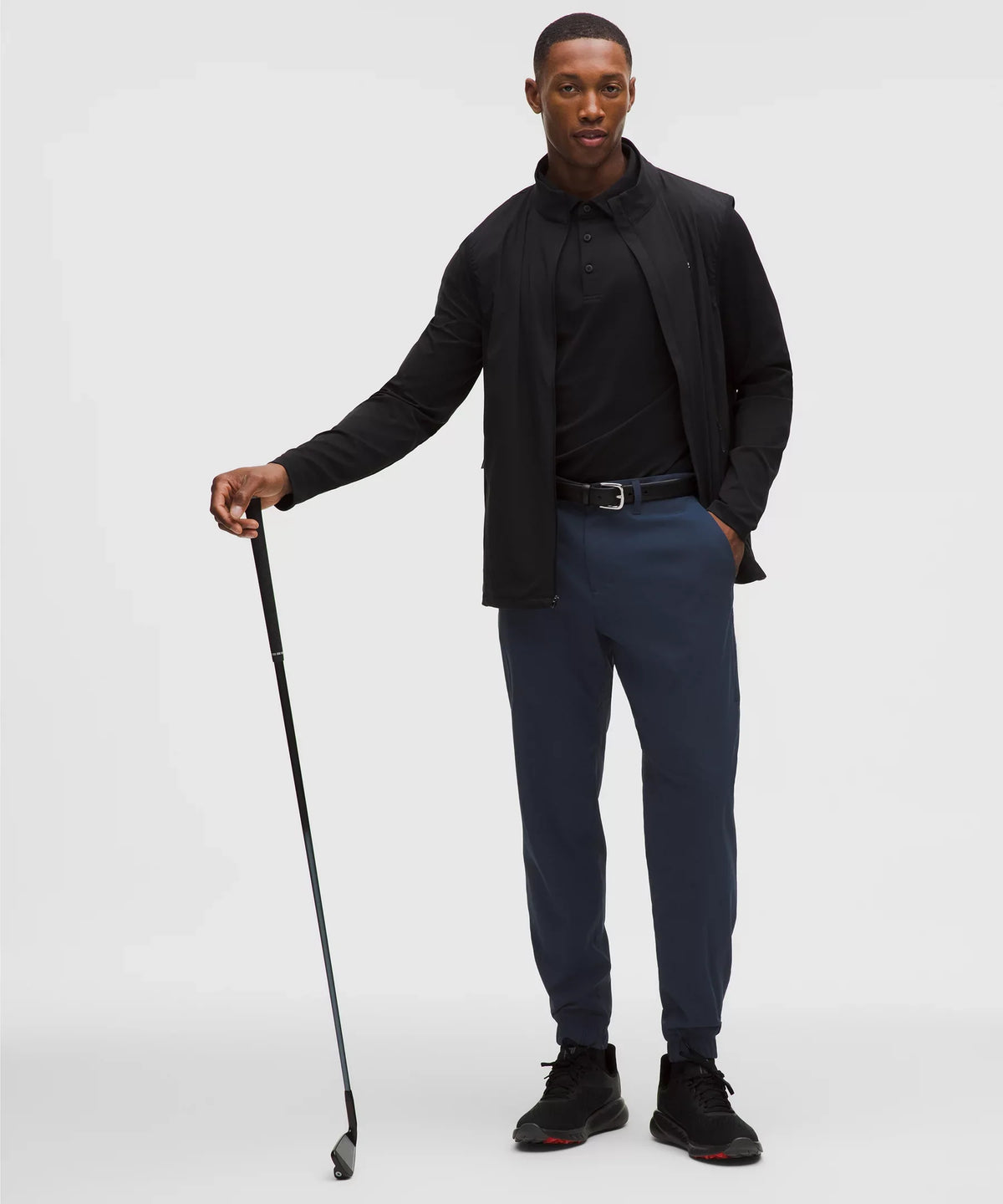 Pantalón deportivo de corte ajustado