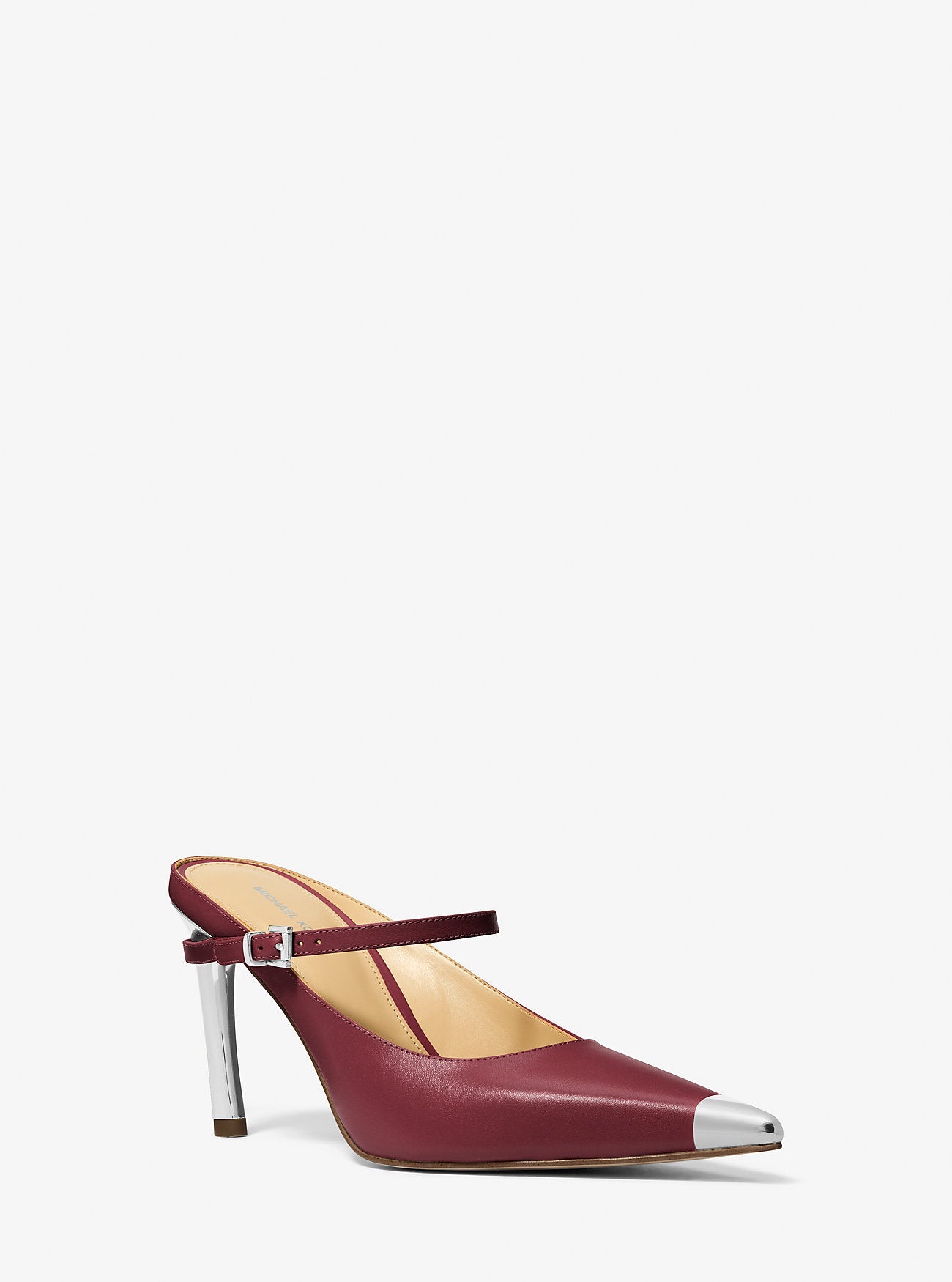 Zapatos destalonados de cuero