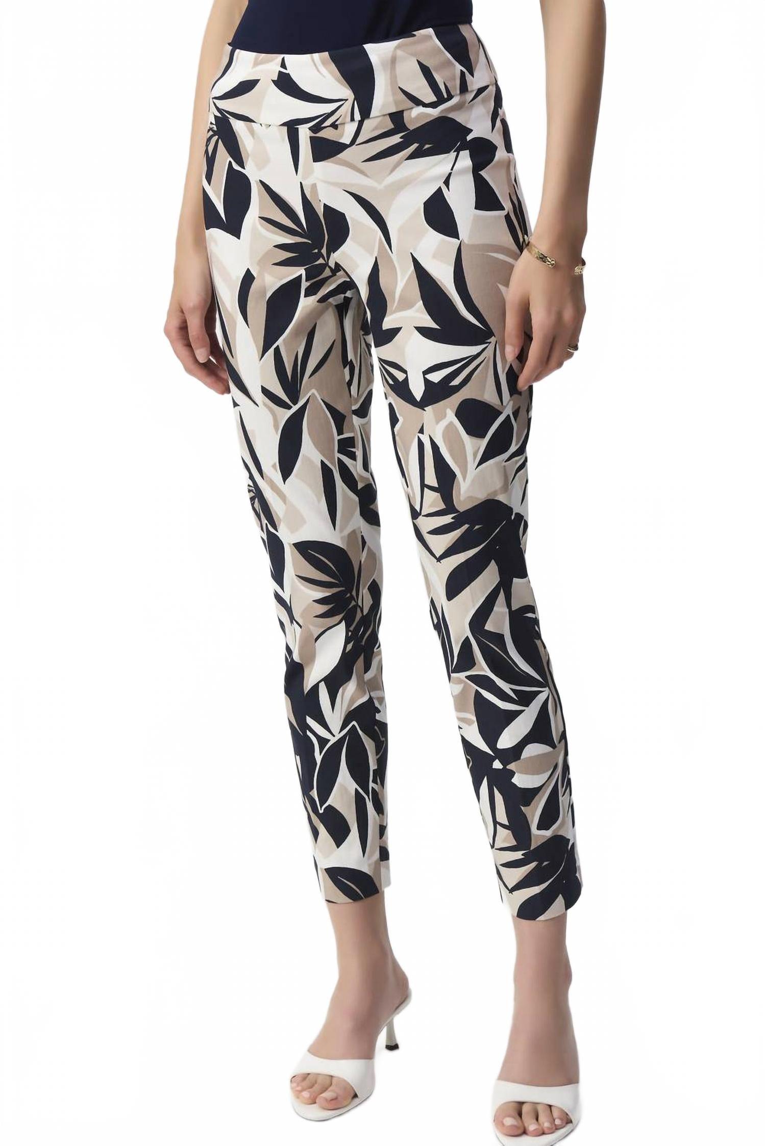 Pantalón de corte ajustado