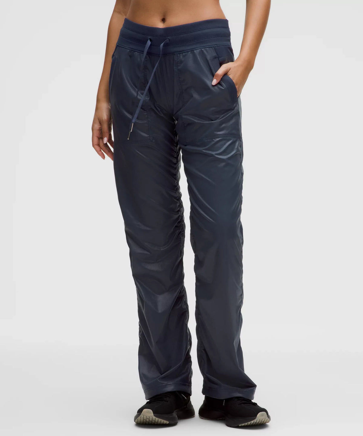 Pantalón de tiro medio