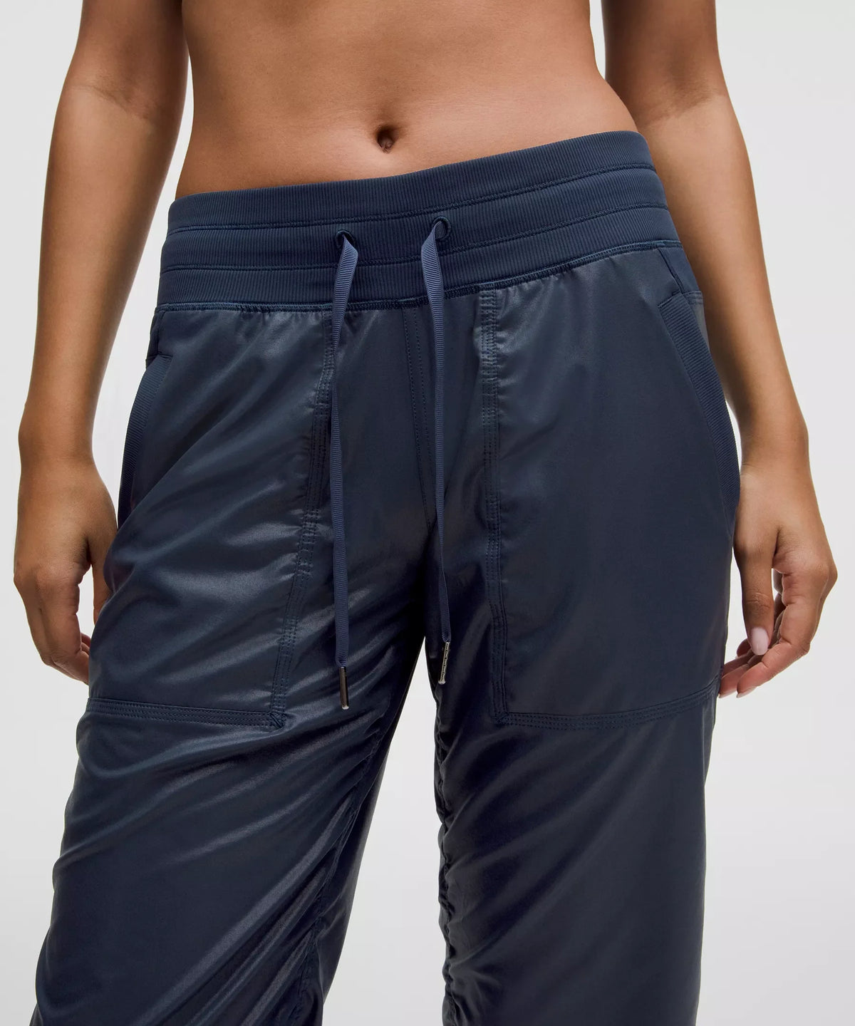 Pantalón de tiro medio