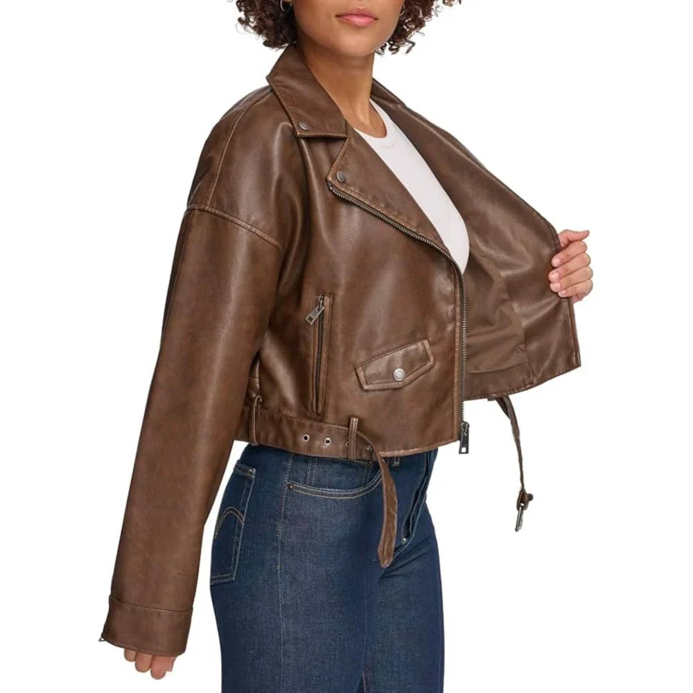 Chaqueta de mujer de efecto cuero