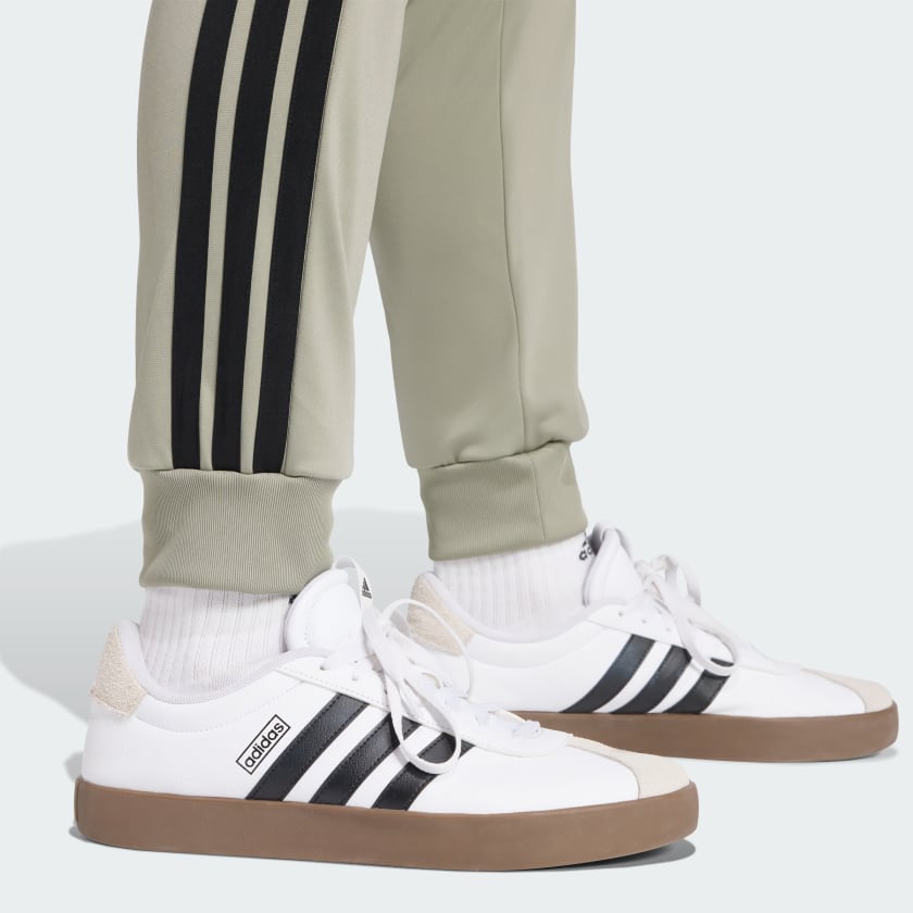 Pantalón deportivo de hombre a rayas