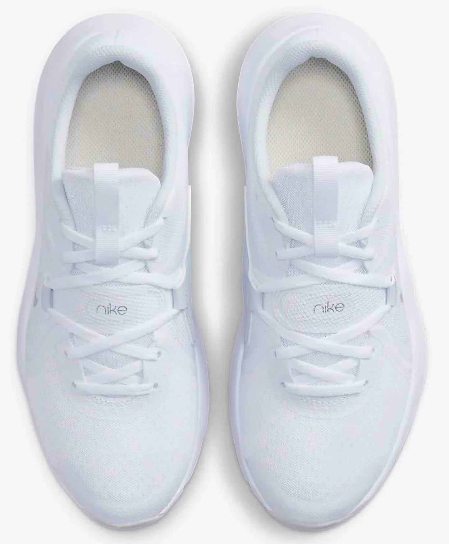 Zapatos de mujer color blanco y plateado