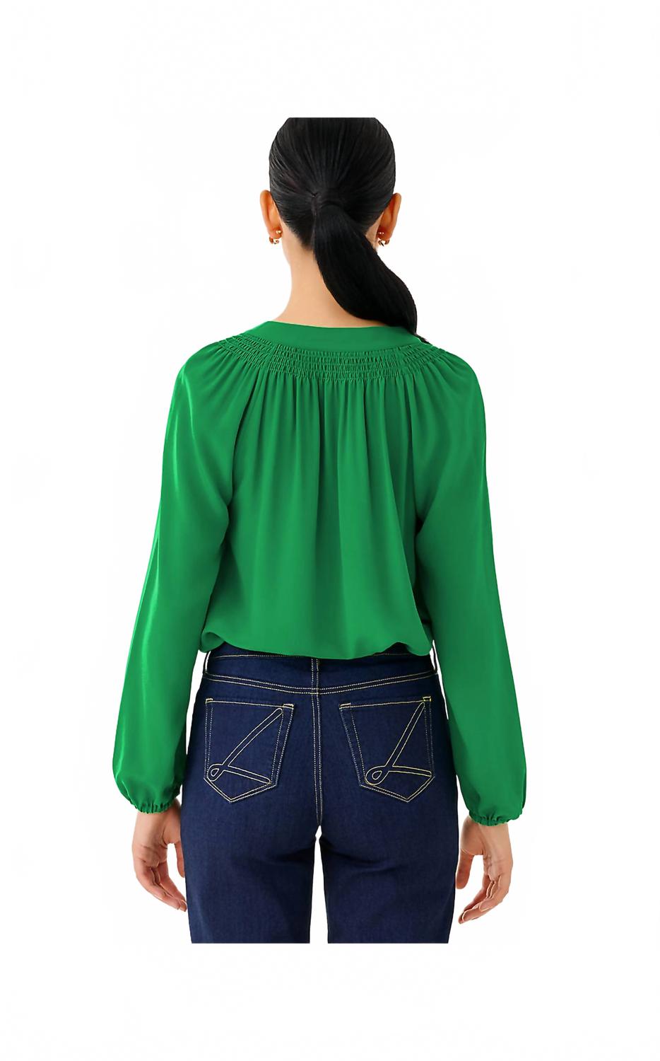 Top de seda color verde