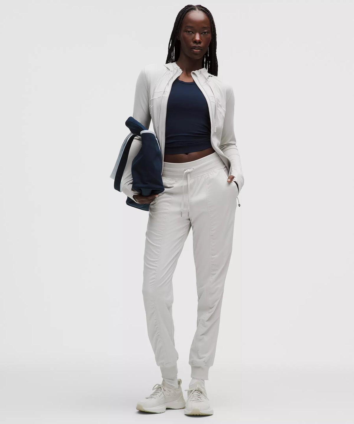 Pantalón deportivo de tiro medio