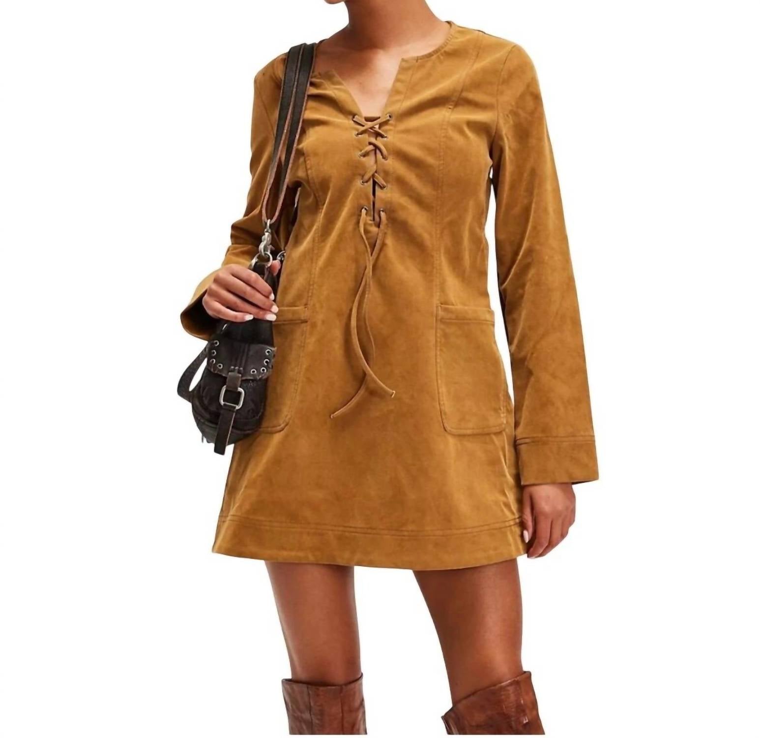 Vestido de gamuza sintética