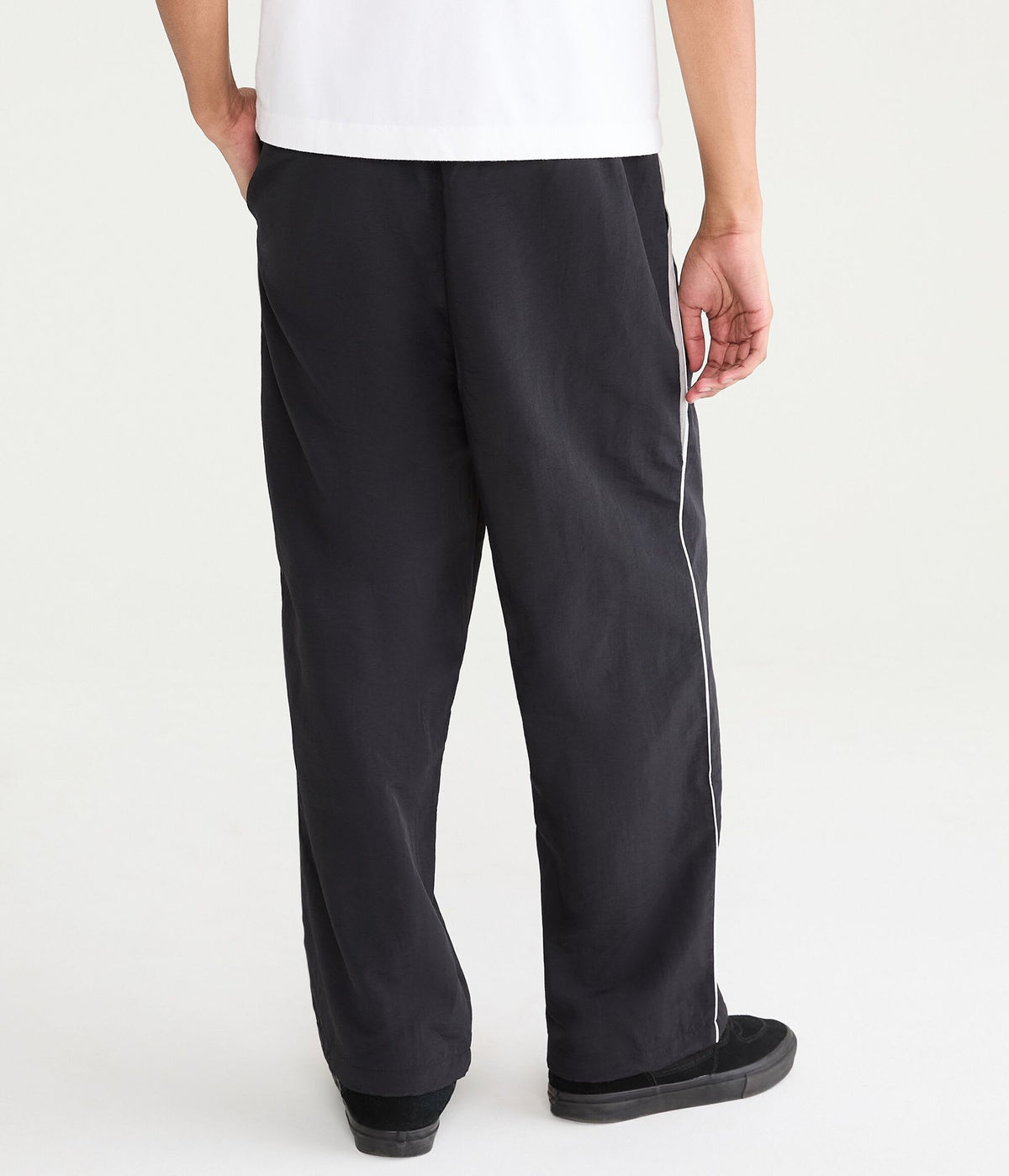 Pantalón deportivo de nailon