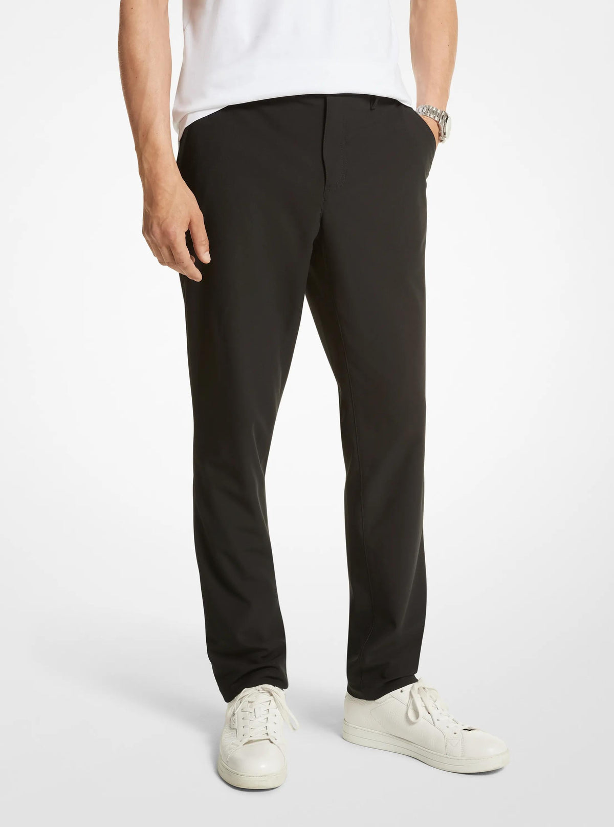 Pantalón de corte ajustado