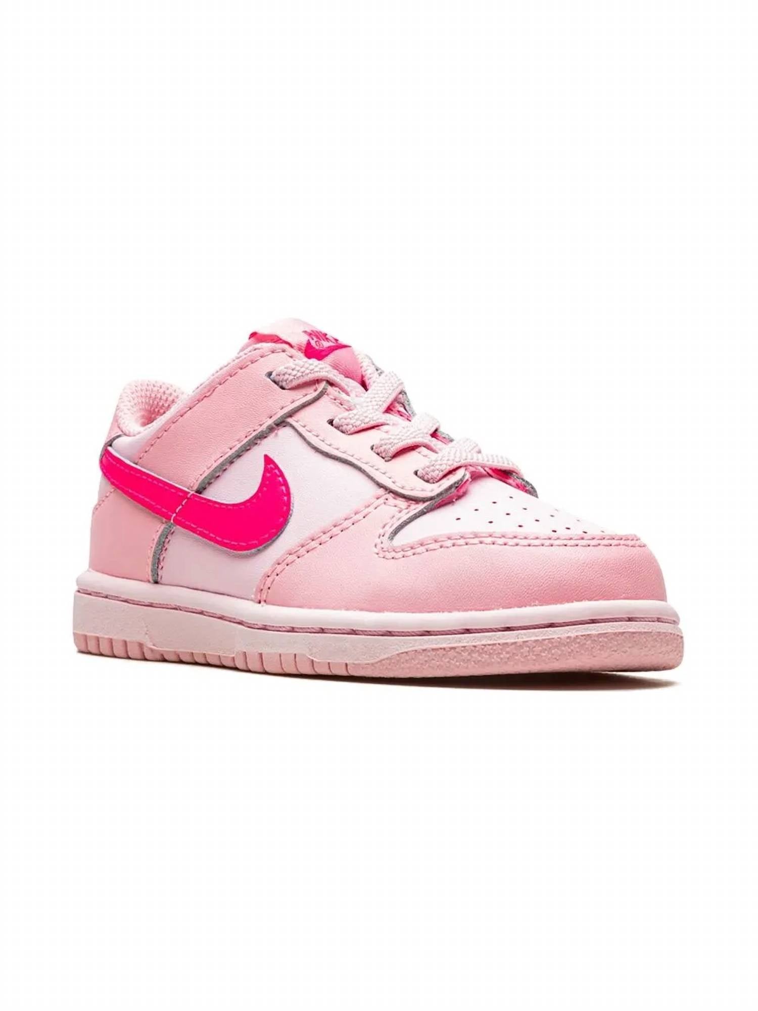 Tenis para niña color rosado
