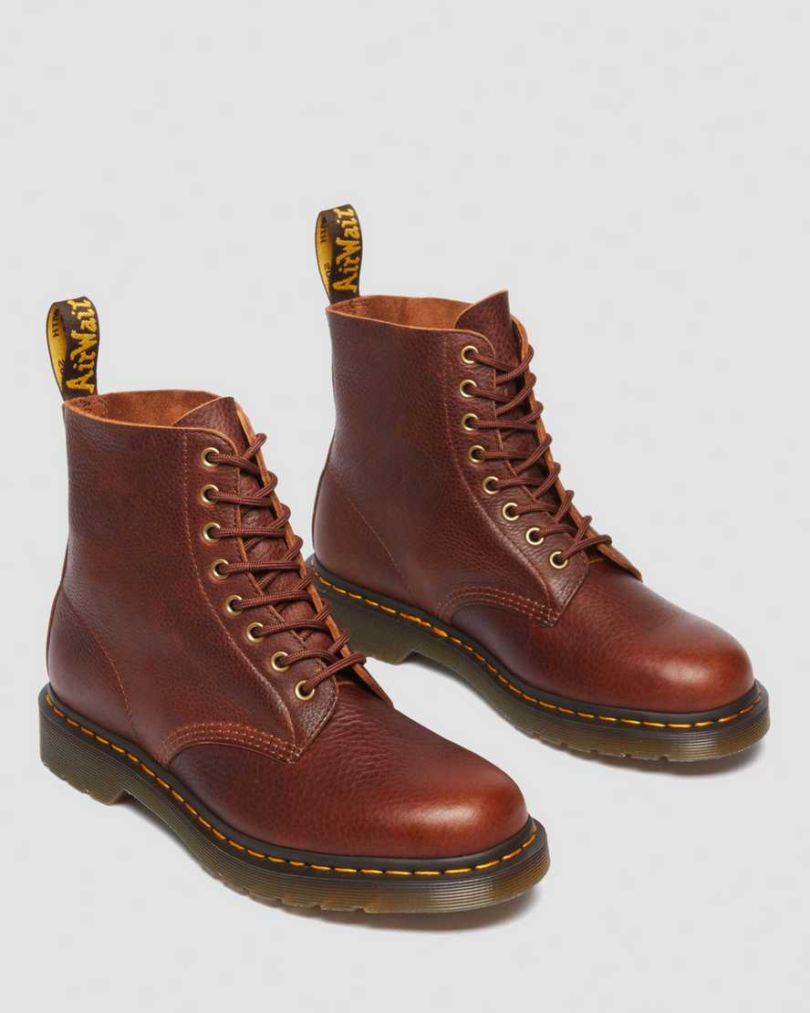 Botas de cuero con cordones