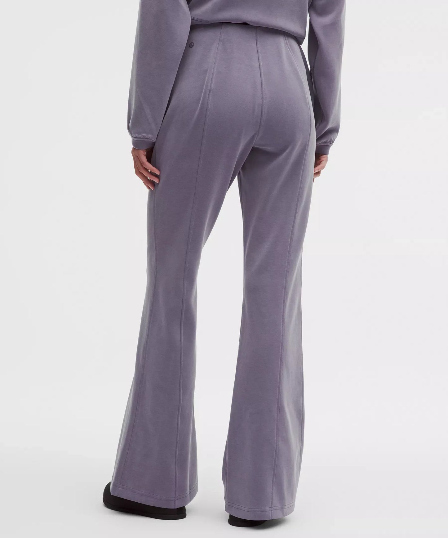 Pantalón de tiro medio