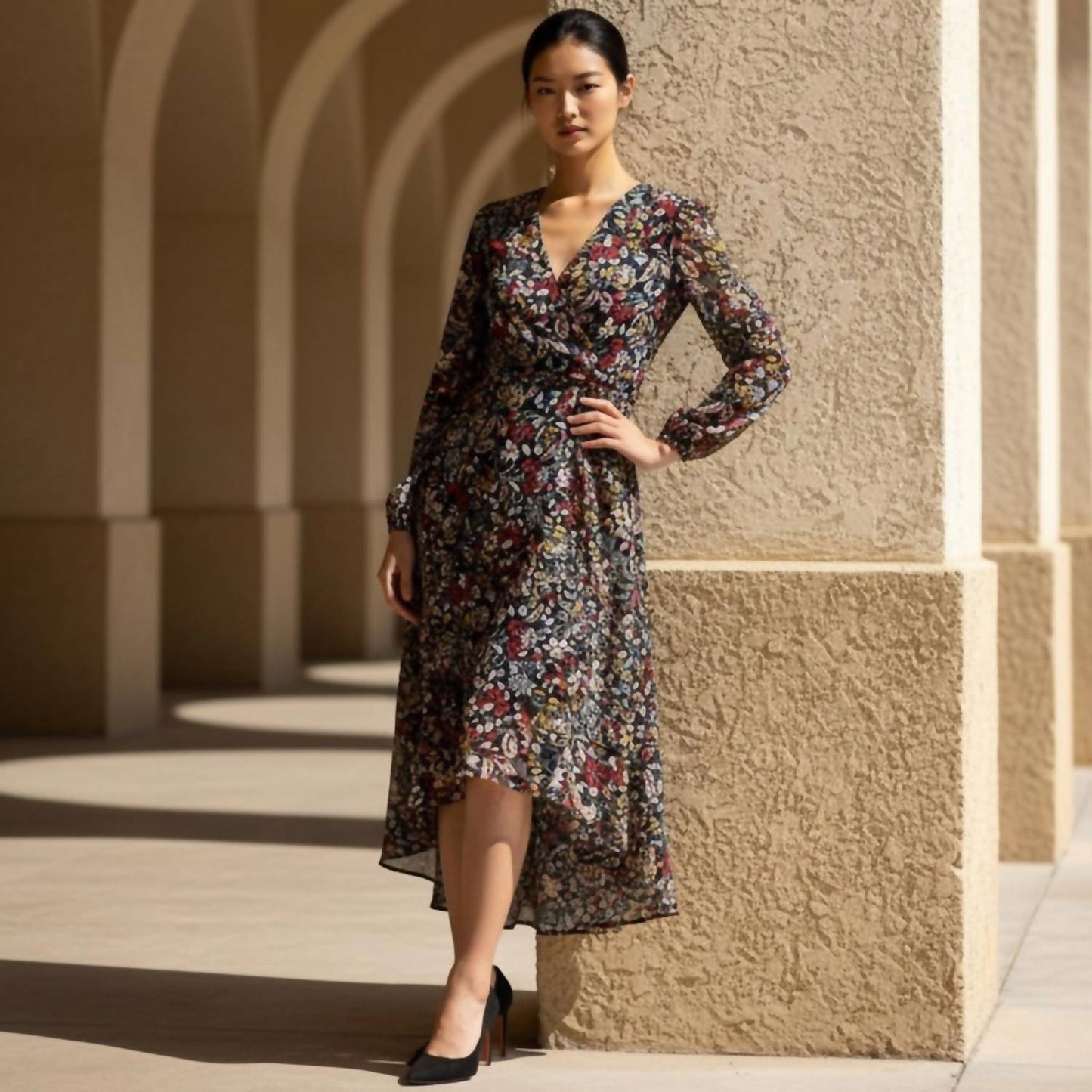 Vestido de manga larga con estampado floral multicolor