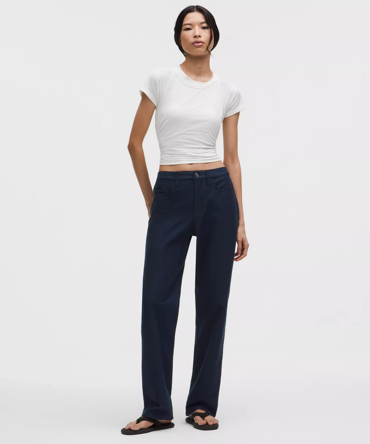 Pantalón de tiro medio