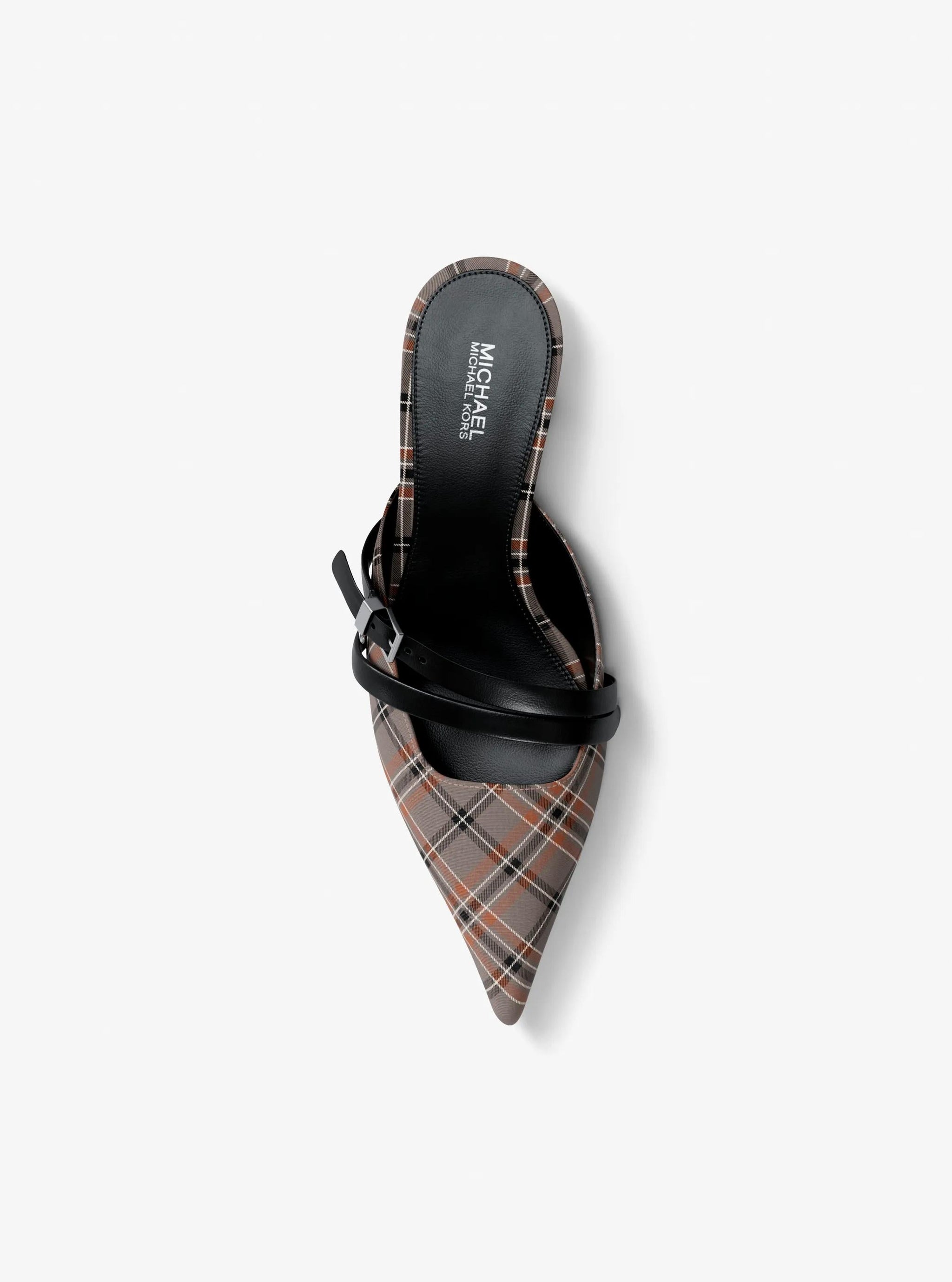 Zapatos destalonados a cuadros