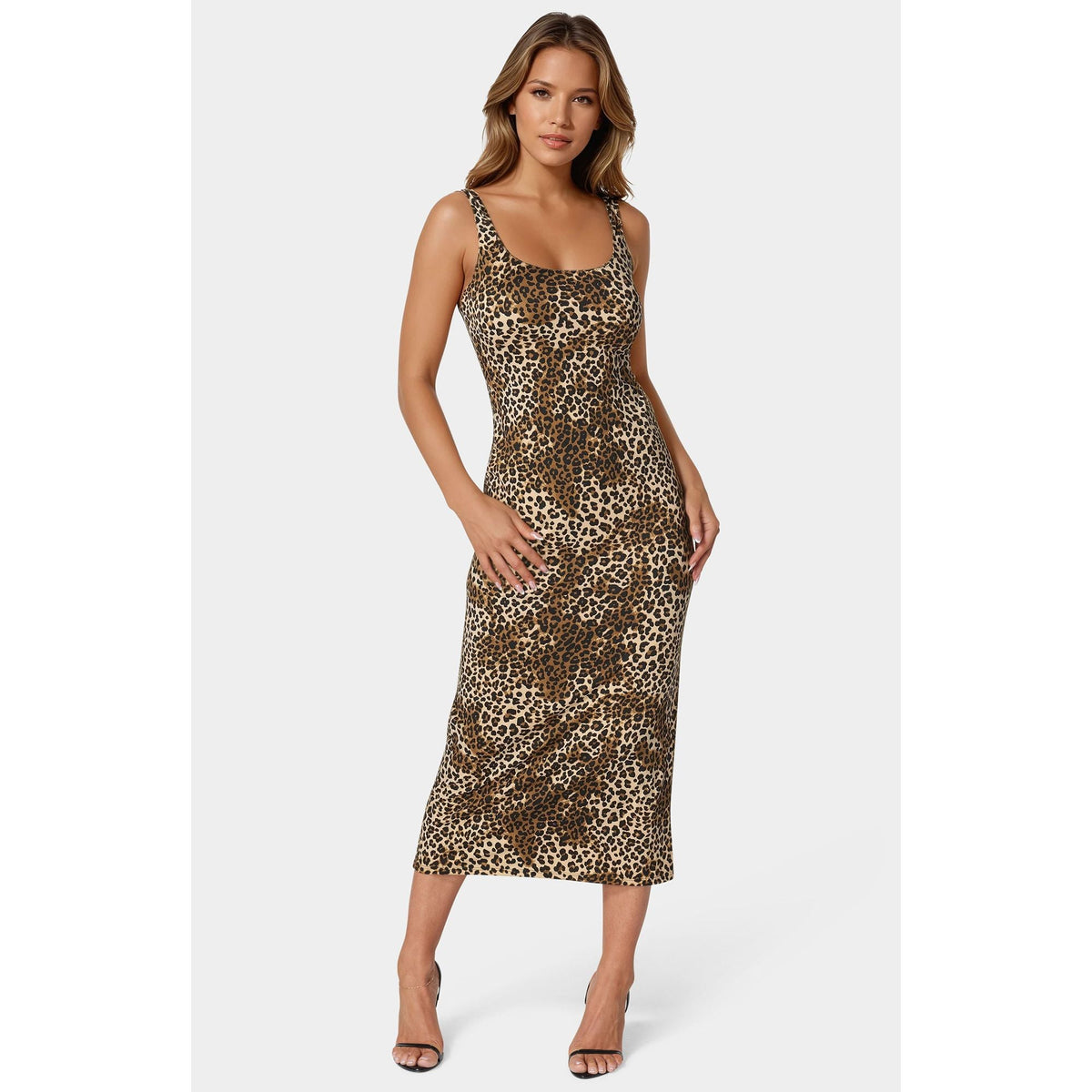 Vestido de mujer largo con escote cuadrado con estampado