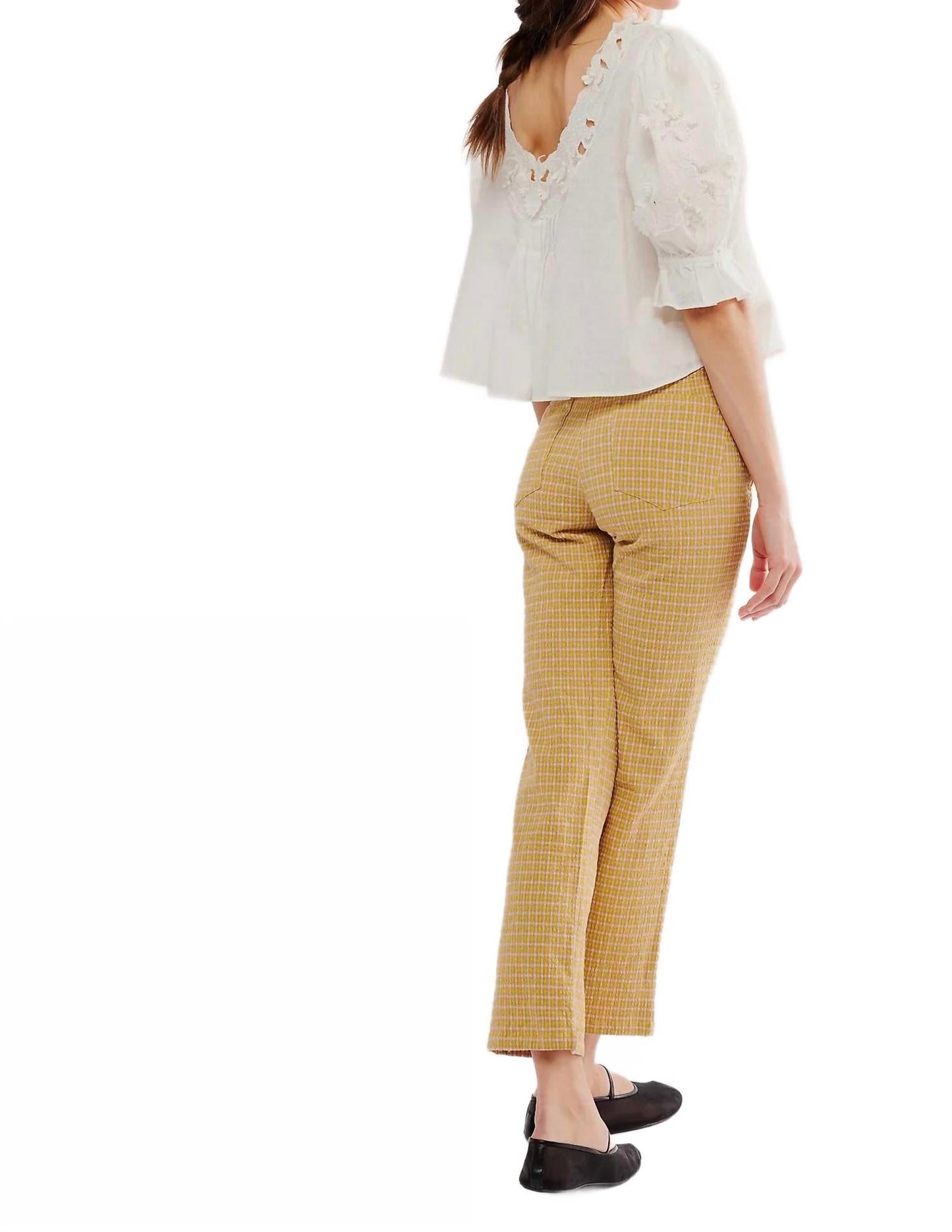 Pantalón color amarillo