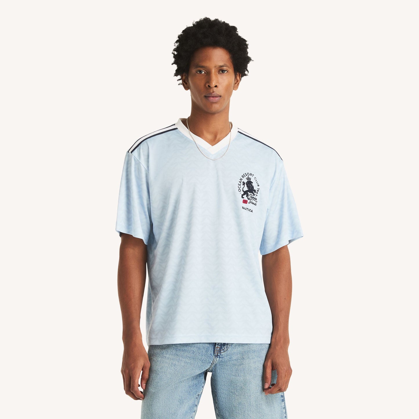 Camiseta de hombre con cuello en V