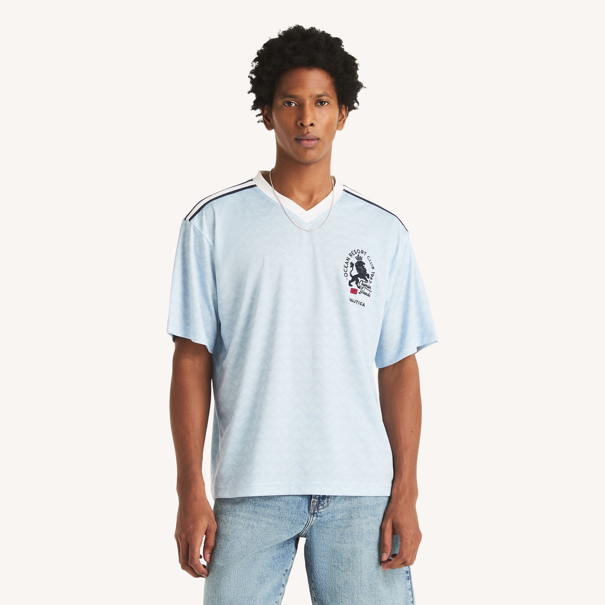 Camiseta de hombre con cuello en V