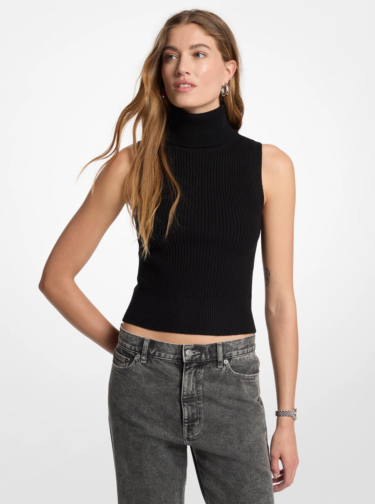 Top de lana sin mangas con cuello alto