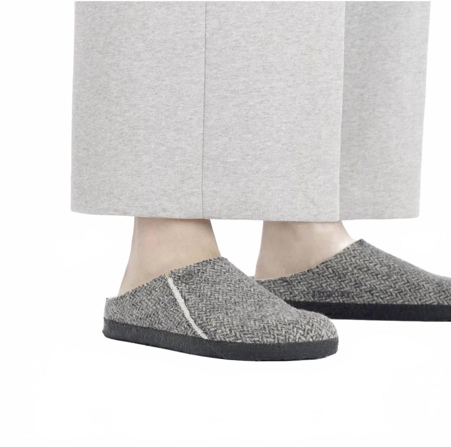 Pantuflas de mujer color gris