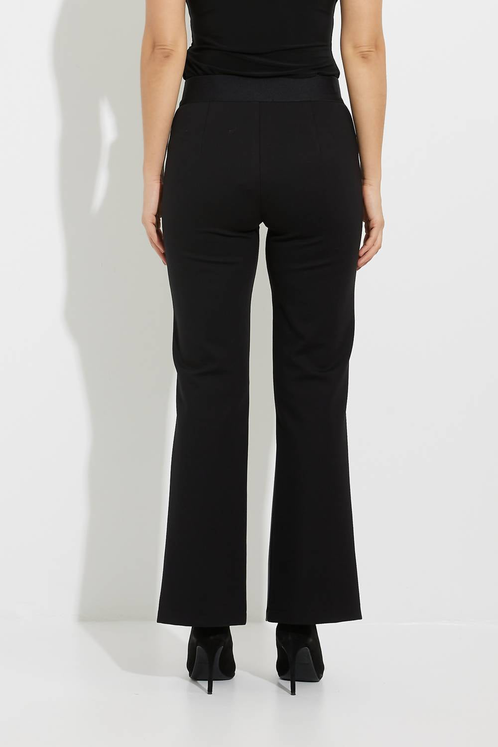 Pantalón color negro