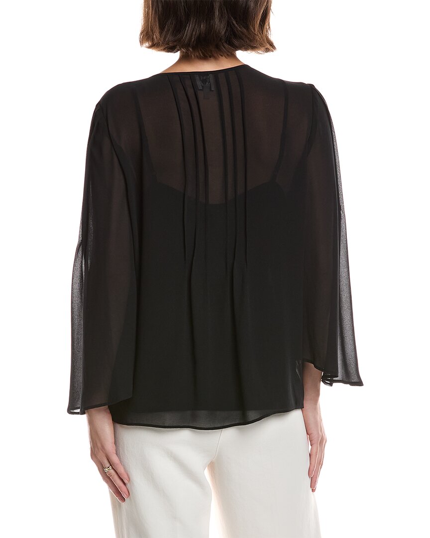 Blusa con pliegues