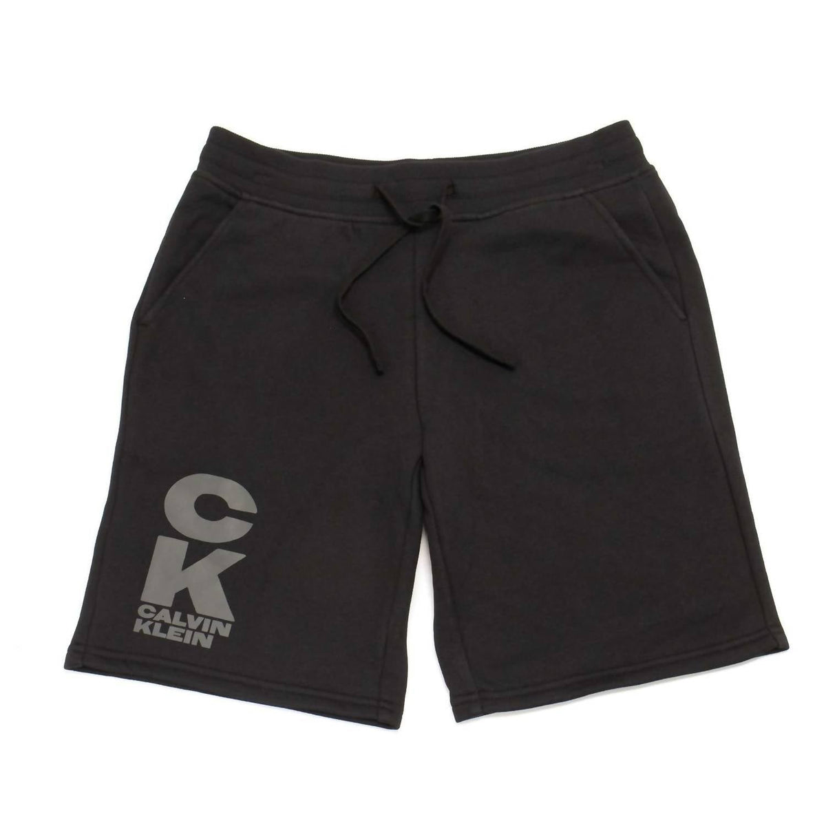 Short de hombre color negro
